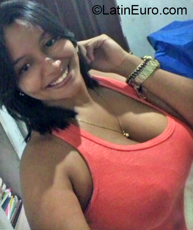 Date this cute Dominican Republic girl Liseoite from salcedo DO22806