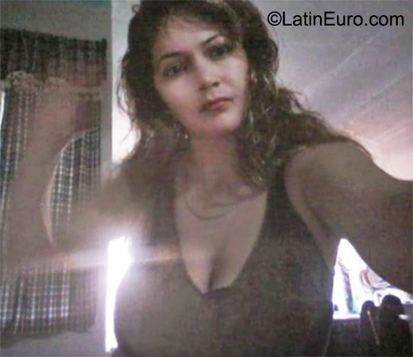 Date this georgeous Mexico girl Paloma from San Miguel de Allende MX1449