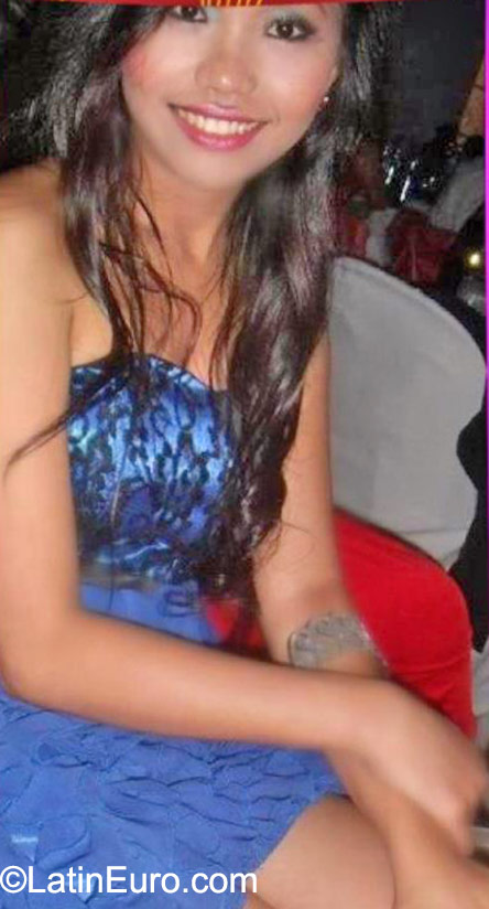 Date this stunning Philippines girl Jackilyn from Cavite PH855