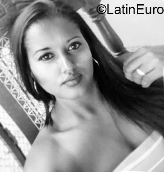 Date this good-looking Honduras girl Liza from Juticalpa HN1921
