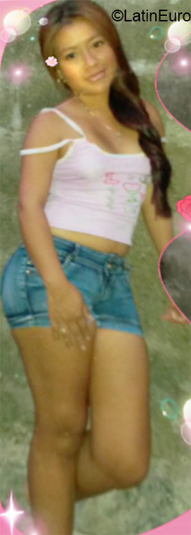 Date this hot Panama girl Yahairia from Panama PA844