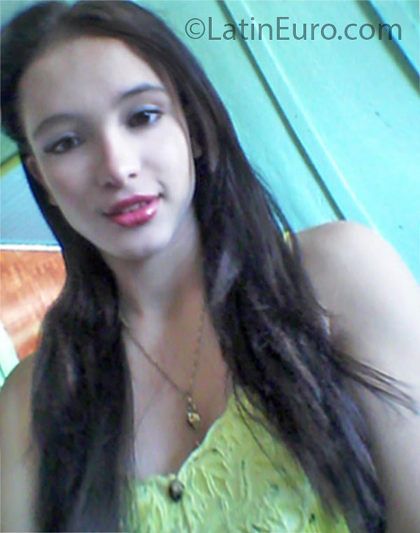 Date this exotic Brazil girl Daniela from Quedas do Iguacu BR9576