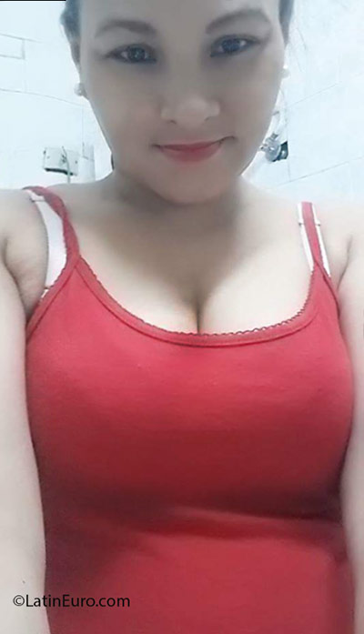 Date this beautiful Philippines girl Lilibeth from Davao PH877