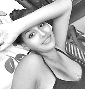 Date this sensual Colombia girl Carolina from Cali CO18753