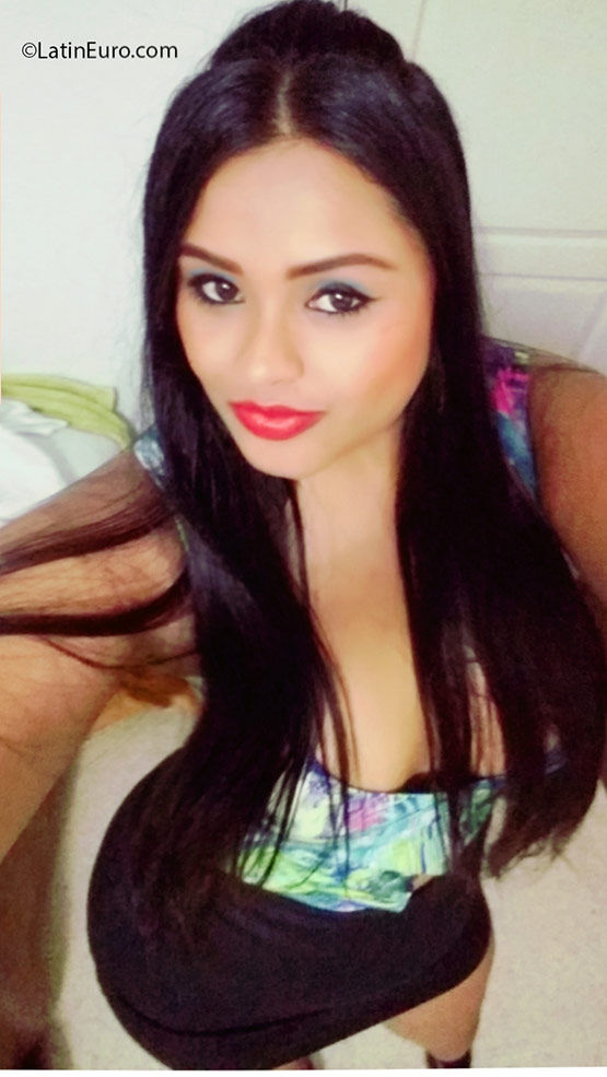 Date this georgeous Panama girl Lisbeth from Panama City PA930