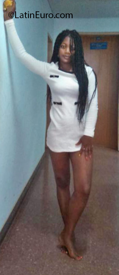 Date this georgeous Cameroon girl Vanye from Yaounde CM243