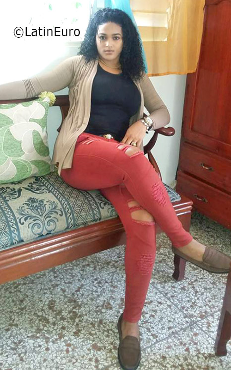 Date this sultry Dominican Republic girl Mariela - Jeruka from Santo Domingo DO25930