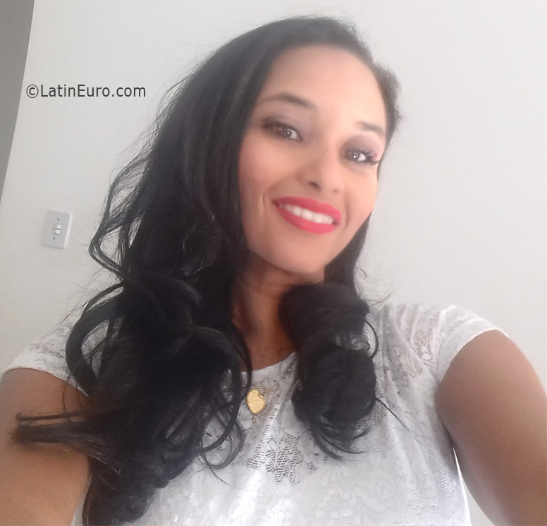 Date this fun Brazil girl Ludmila from Salvador BR9696