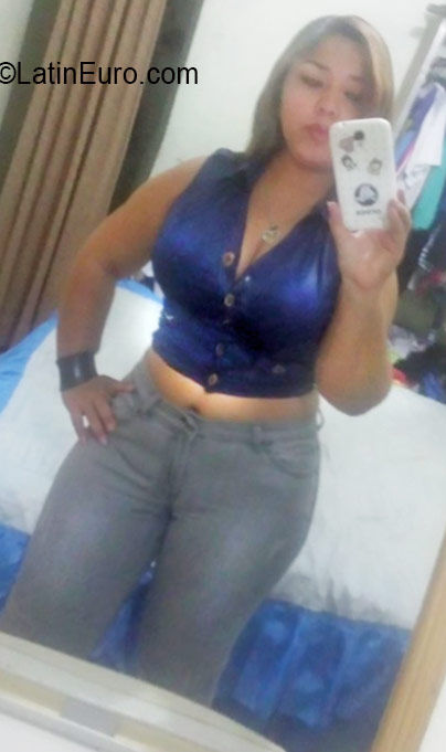 Date this cute Dominican Republic girl Solany from Santo Domingo DO26159