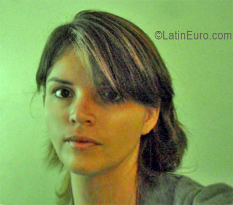 Date this fun Brazil girl Alessandra from Ituiutaba BR9732