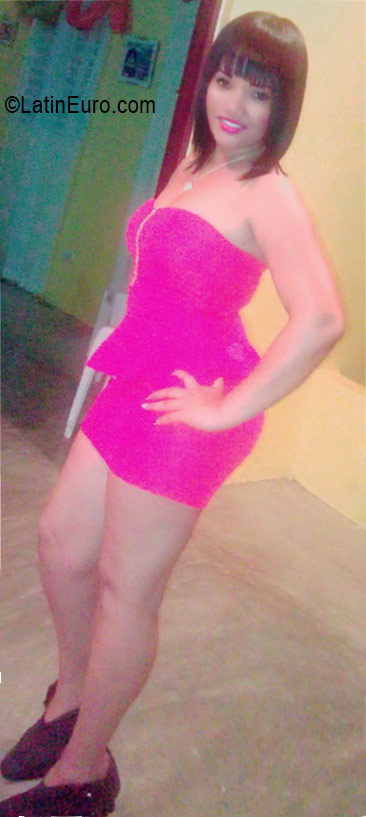 Date this passionate Dominican Republic girl Sorenlly from Santiago DO26302