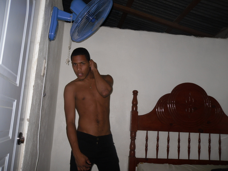 Date this cute Dominican Republic man MICHAEL ANDRES from Valverde DO26383