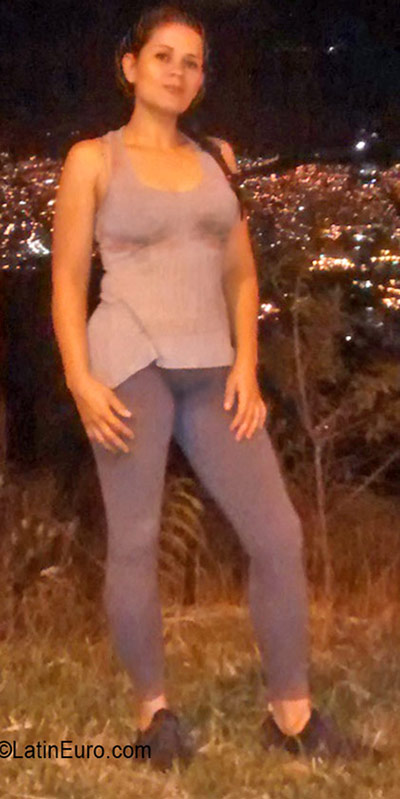 Date this cute Colombia girl Angela from Medellin CO19432