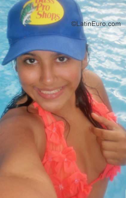 Date this delightful Venezuela girl Nagibechereno from Caracas VE784