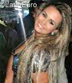 Date this lovely Brazil girl Rachel from Curitiba BR9852