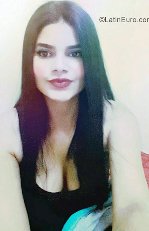 Date this passionate Colombia girl Camila from Bogota CO30777