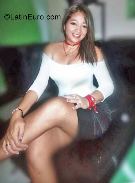 Date this good-looking Colombia girl Darling from Barranquilla CO20089