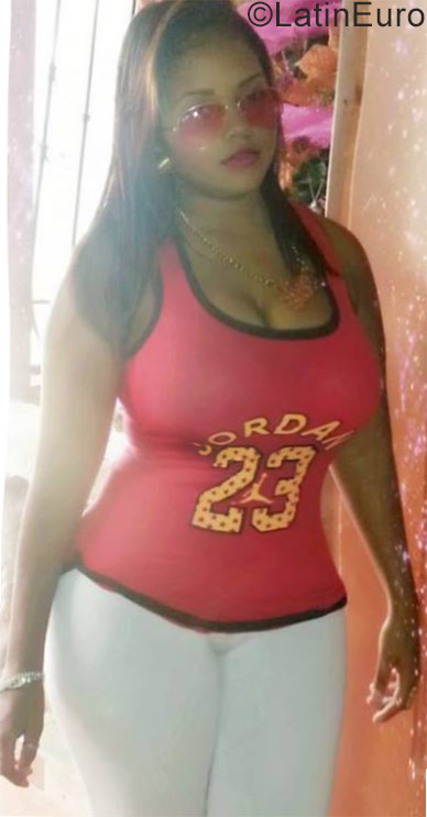 Date this lovely Dominican Republic girl Yeidie from Santiago DO27538