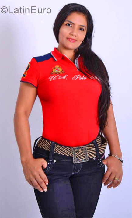 Date this cute Colombia girl Marlene from Cali CO20395