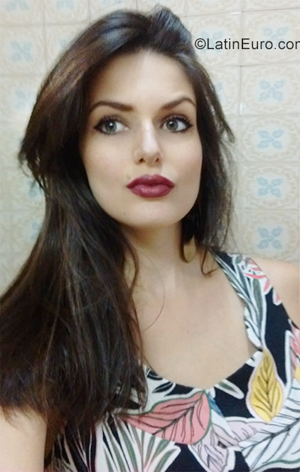 Date this happy Brazil girl Caroline from Campinas BR9923