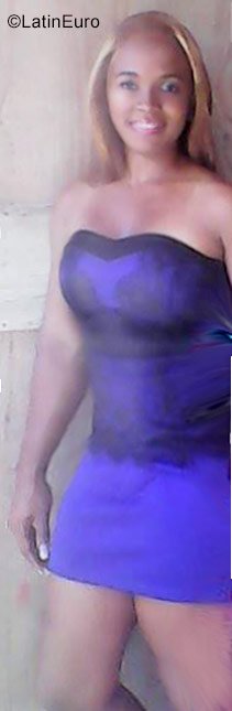 Date this stunning Dominican Republic girl Nolia from Nagua DO28188