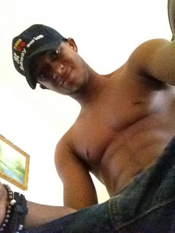 Date this exotic Dominican Republic man Frangel from Santo Domingo DO28422