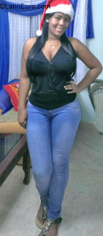 Date this voluptuous Dominican Republic girl Lilabet from San Cristobal DO28597