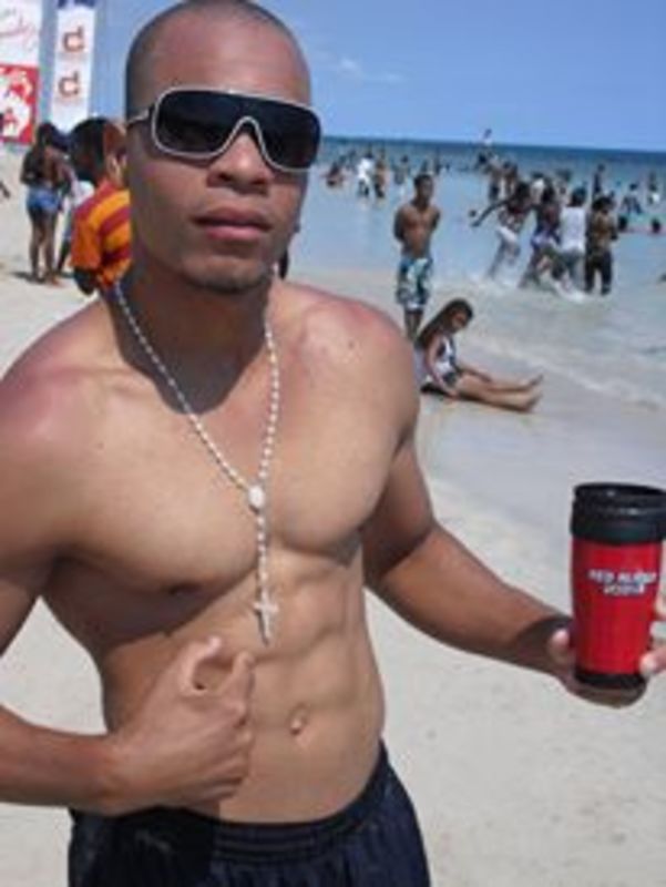 Date this pretty Dominican Republic man Sisqo from Santo Domingo DO28620