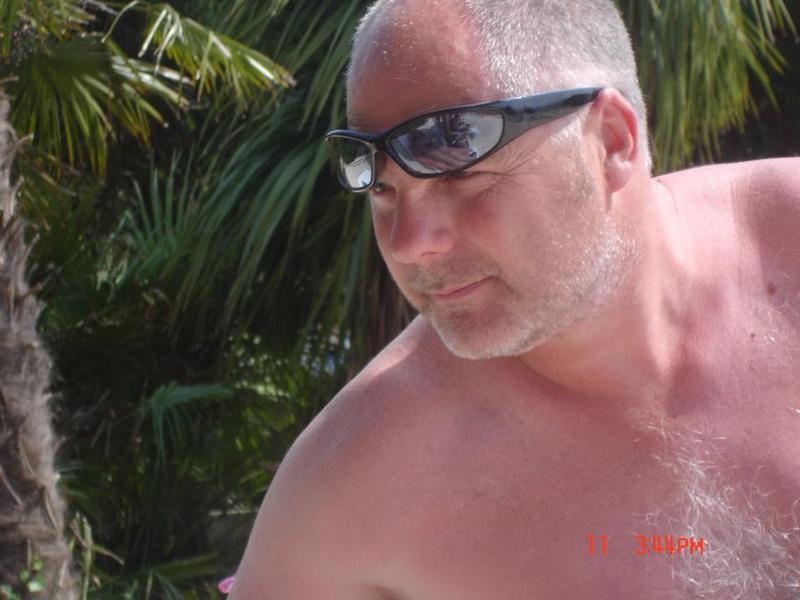 Date this sultry United Kingdom man Tonyryan16 from London GB903