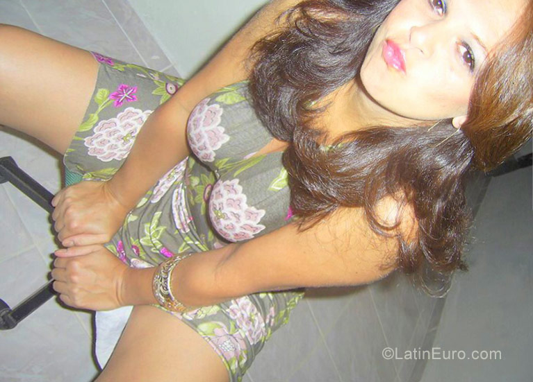 Date this young Brazil girl Adriana from Joao Pessoa BR10034