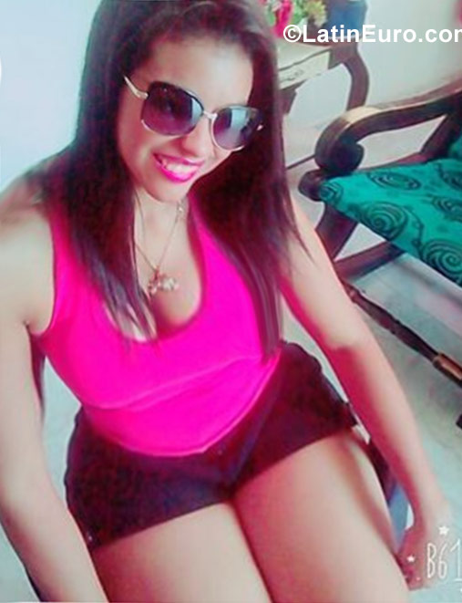 Date this lovely Colombia girl Stefany patricia from Cartagena CO21737