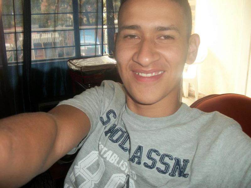 Date this funny Colombia man Andres from Medellin CO21802