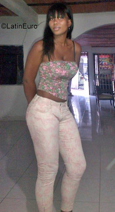 Date this georgeous Colombia girl Ana maria from Cali Valle CO22065