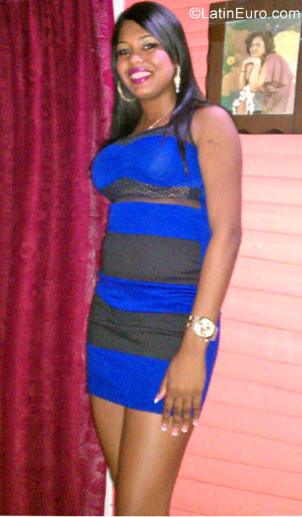 Date this exotic Dominican Republic girl Yovermin from Puerto Plata DO29794