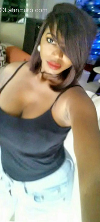 Date this tall Dominican Republic girl Shanelly from Santo Domingo DO29846