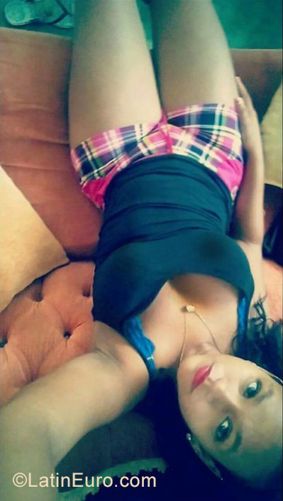 Date this happy Dominican Republic girl Katerin from Santiago DO29942