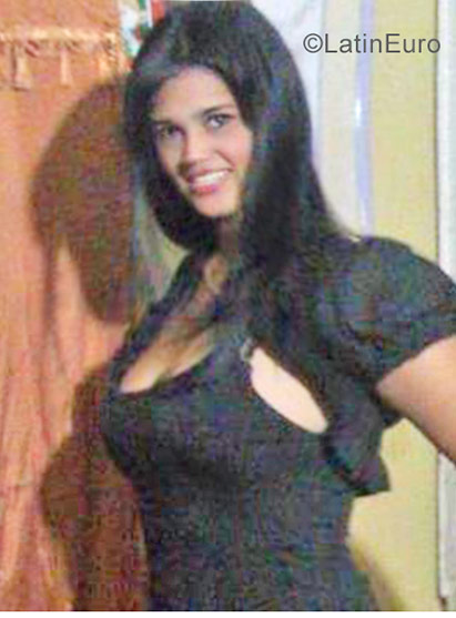 Date this exotic Venezuela girl Yamilet from Cabimas VE1184