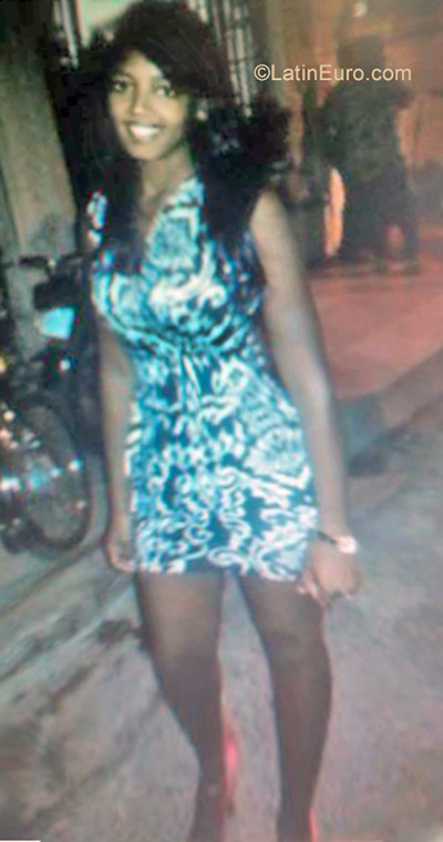 Date this gorgeous Dominican Republic girl Tania from San Cristobal DO30981