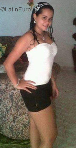 Date this charming Venezuela girl Rilianyis from Carupano VE1281