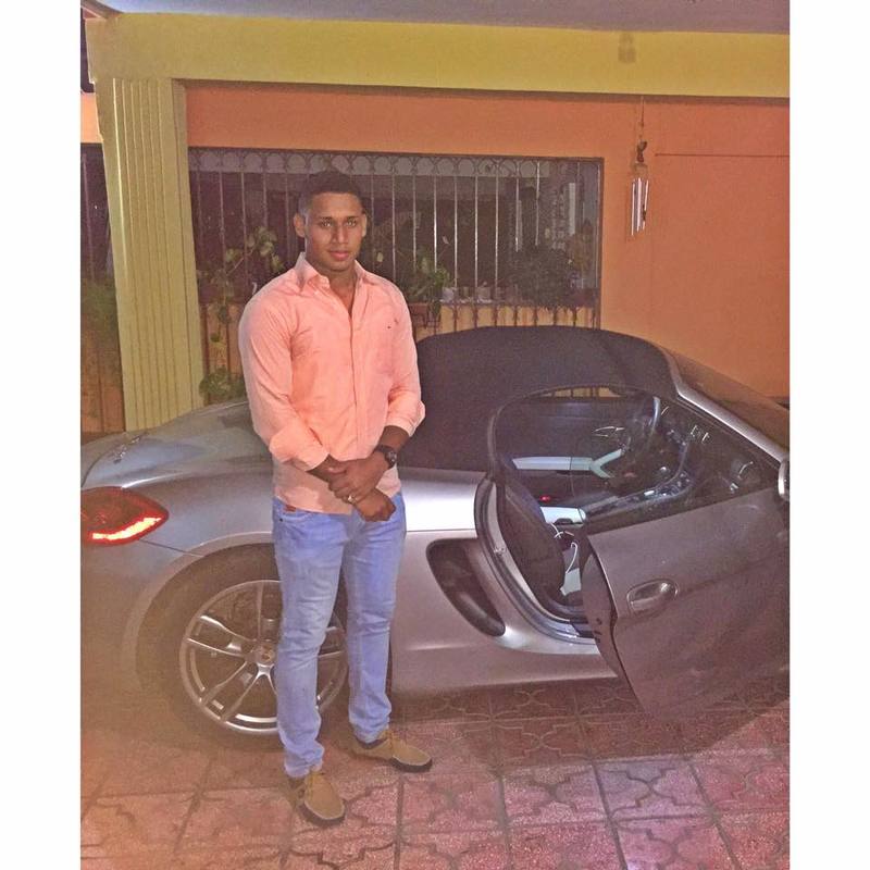 Date this good-looking Dominican Republic man Junior Reyes from Santo Domingo DO31808
