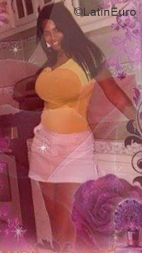 Date this athletic Dominican Republic girl Denisse from Bonao DO40946