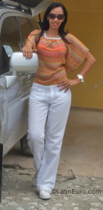 Date this attractive Dominican Republic girl Mayra from Higuey DO40778