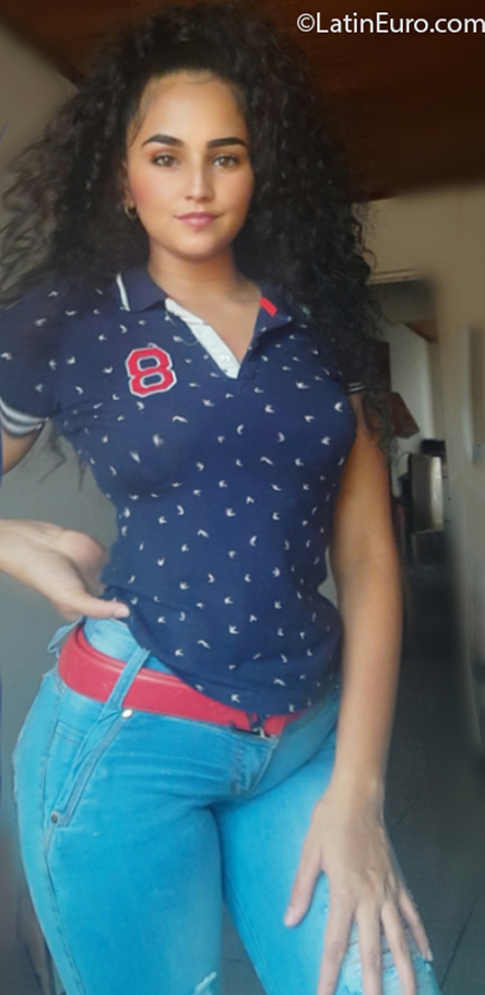 Date this passionate Costa Rica girl Alejandra from San Jose CR491