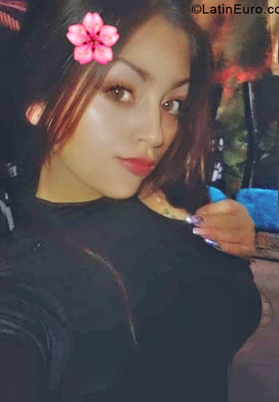 Date this good-looking Colombia girl Liz from Bogota CO30766