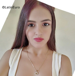 young Colombia girl Andrea from Medellin CO30773