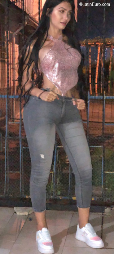 Date this hot Colombia girl Brihana from Medellín CO30791
