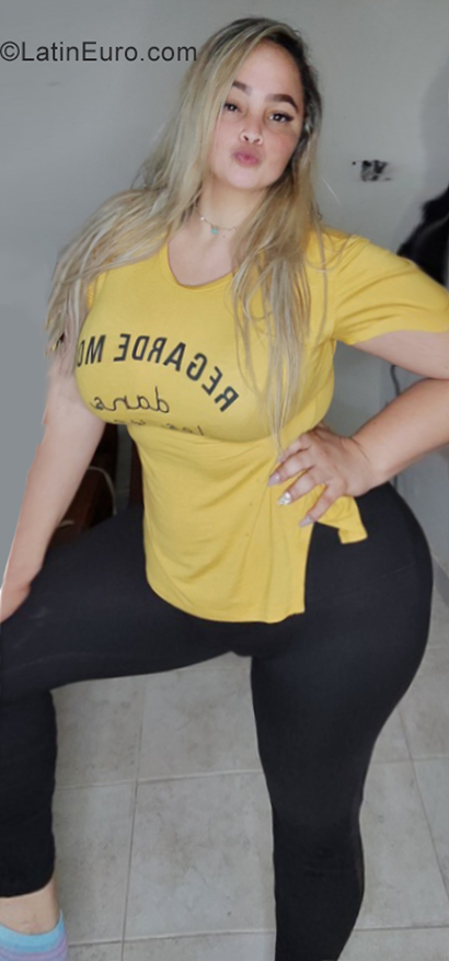 Date this young Colombia girl Gema from Barinas CO31719