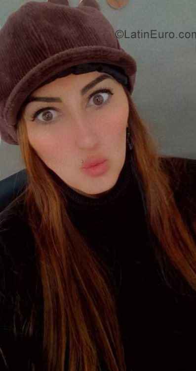Date this good-looking Brazil girl ELEN from São Paulo BR11871