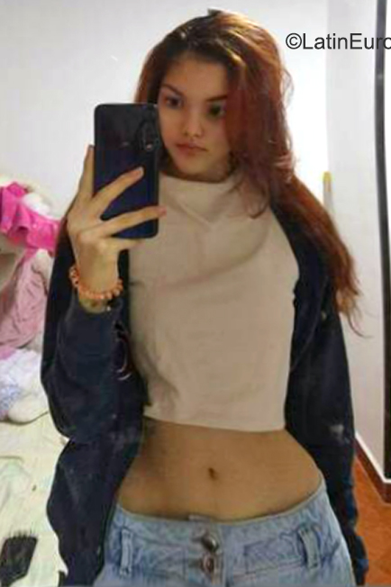 Date this lovely Colombia girl Sara from Cartagena CO31765