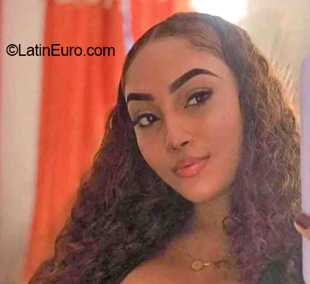 Date this good-looking Colombia girl Karol from Cali CO31927